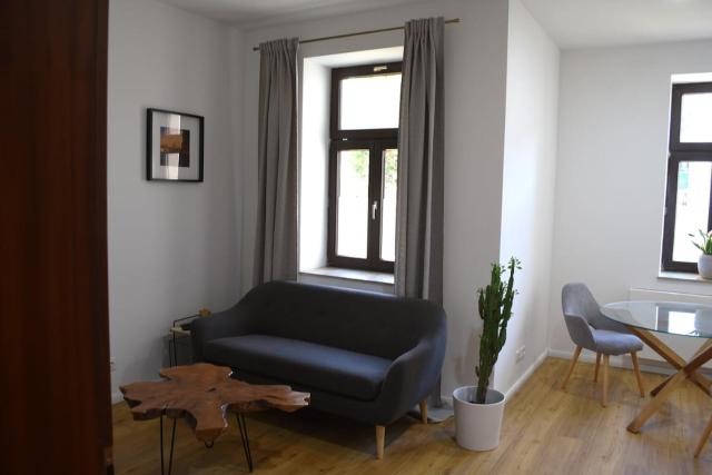 Stilvolle 2-Zimmer-Wohnung - ruhig - Smart Home - nahe Zentrum