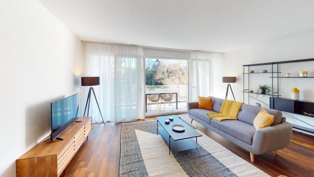 Relax and Recharge By The Lake! Modern Morges Apartments, AP26