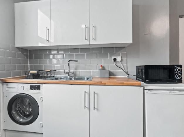 Edgbaston 2-Bed with Free Parking