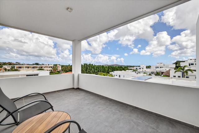Villa Marie Pampoen - Ruime villa met privézwembad, tropische tuin & toplocatie