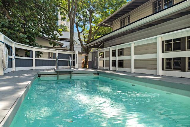 7BD Downtown Oasis - Pool - 10 Mins to South Beach