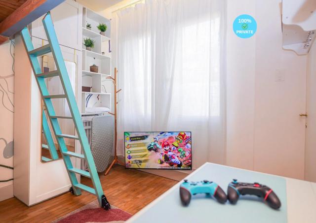 La chambre COCTEAU et votre salle de bain inclus