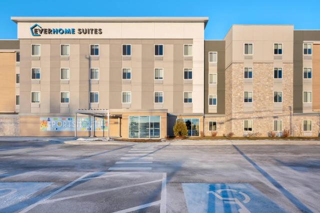 Everhome Suites Portsmouth - Newington by Choice Hotels