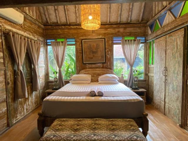 Wooden Cabin In Jimbaran - Lavender Suite