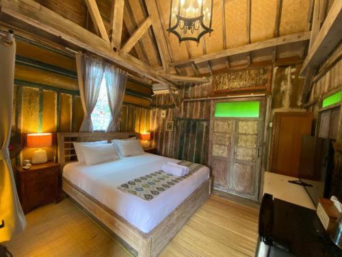 Wooden Cabin In Jimbaran - Magnolia Suite