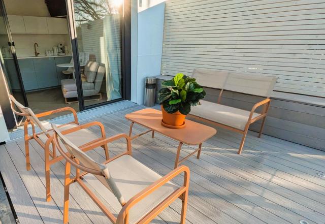 Maritim Studio mit grosszügigen Balkon Freier Strassenparken