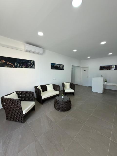 Albergue Rural Badolatosa