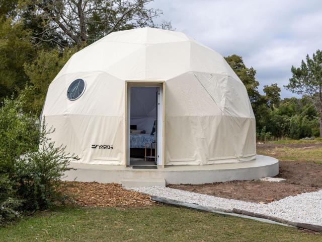 Five Elements Resort - Dome Glamping Tent