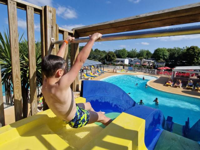 Camping les Chalands Fleuris