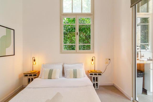 (Safe Room Inside) Beach Side Retreat - By Vacay