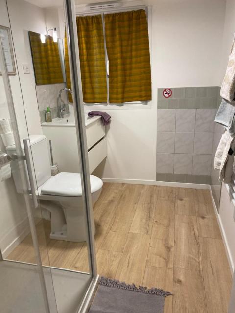 Cosy New Studio 2 min RER B