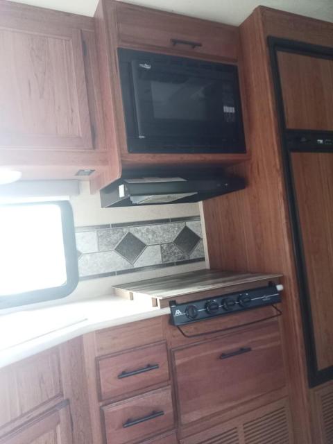 Jayco Redhawk Class C Motorhome Sleeps 6