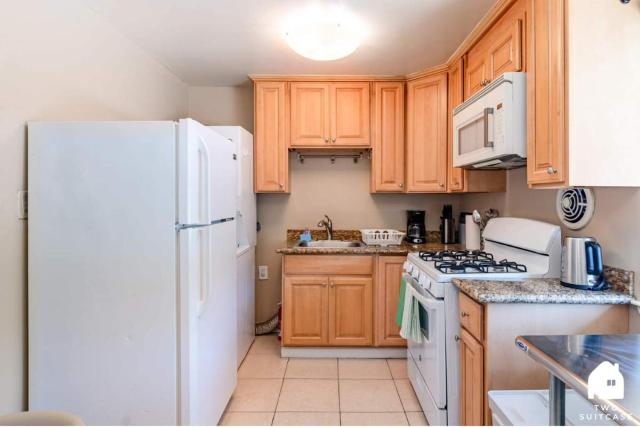 New Modern 2BR Berkeley Retreat - Near UC & Park