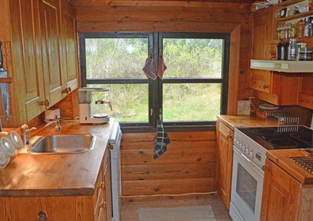Authentic Scandinavian Log Cabin with Private Sauna near Skagen