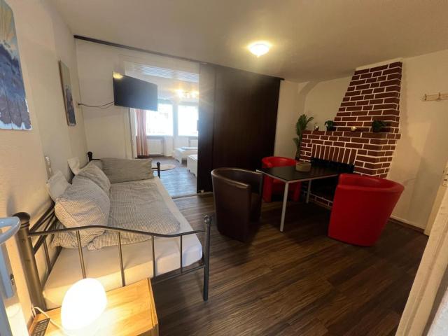 Voll ausgestattete Wohnung nahe Luxemburg für Monteure & Kurzreisen