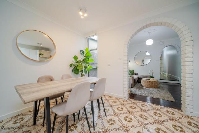 Erskineville Courtyard Escape