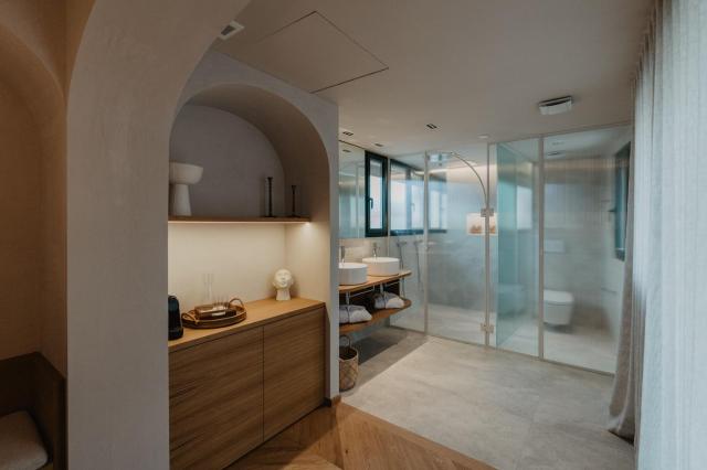 Hotel Petit Luxe