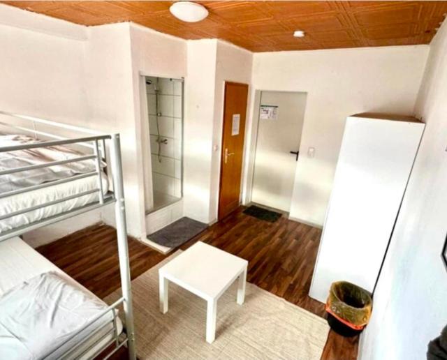 RoomZ Hostel am Hockenheimring