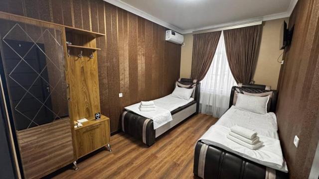 Over City Hostel