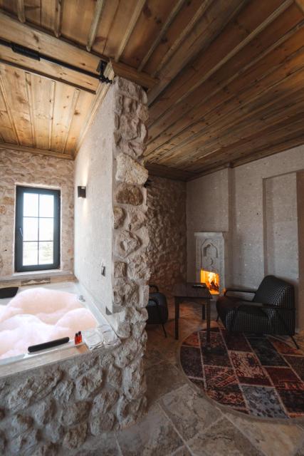 Alin Stone House
