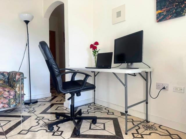 5 mins walk from Kingstown! - McKies Hill Suite #1 - Your Home Away from Home