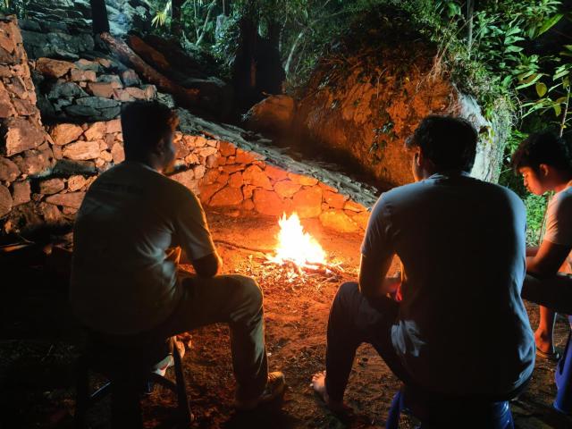 Clover tent stay vagamon