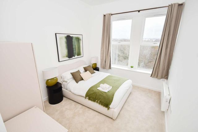 Spacious & Bright 1BED Apartment nr Etihad Stadium