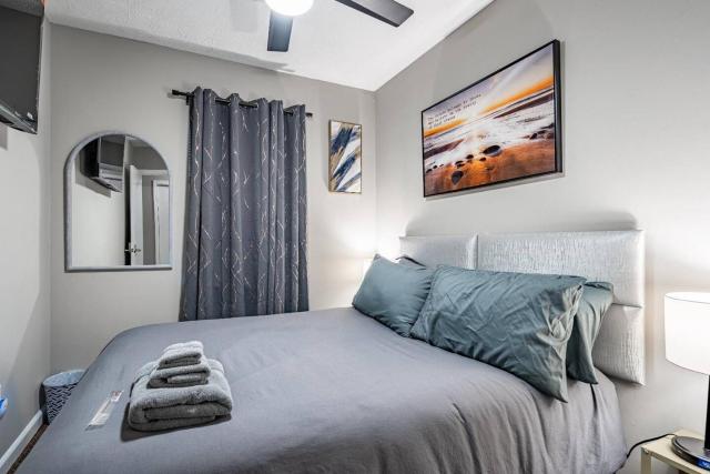 Elegant Room in a Lovely Home by Deity Villas