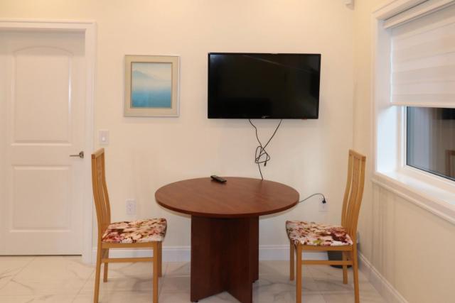 SixPine - One bedroom suite