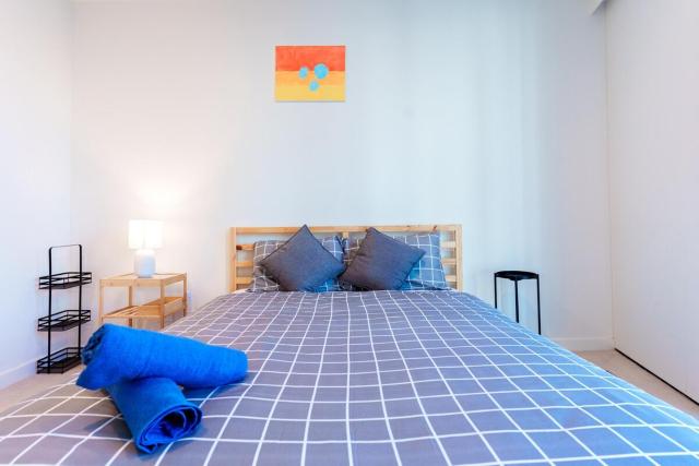 Stylish Melbourne CBD Apartment Prime Location