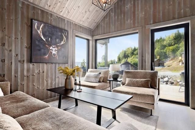 New and great cabin at the foot of Norefjell