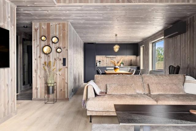 New and great cabin at the foot of Norefjell