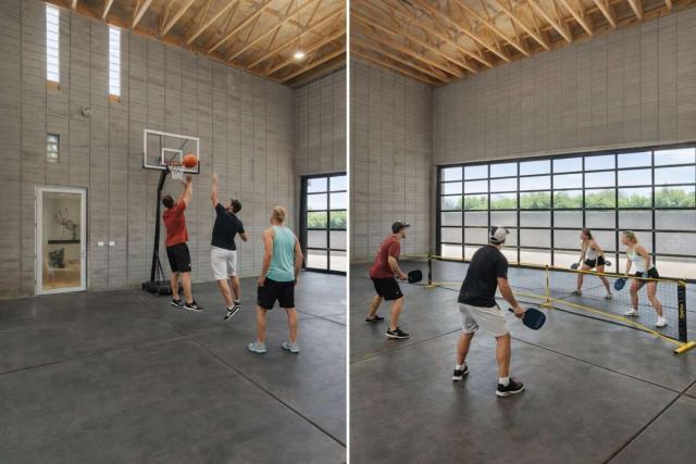 Breathtaking Mansion - Indoor Pickleball & More