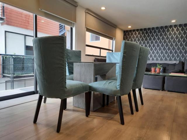 Chic with Loads of Sun & 3 Balconies Near Reforma