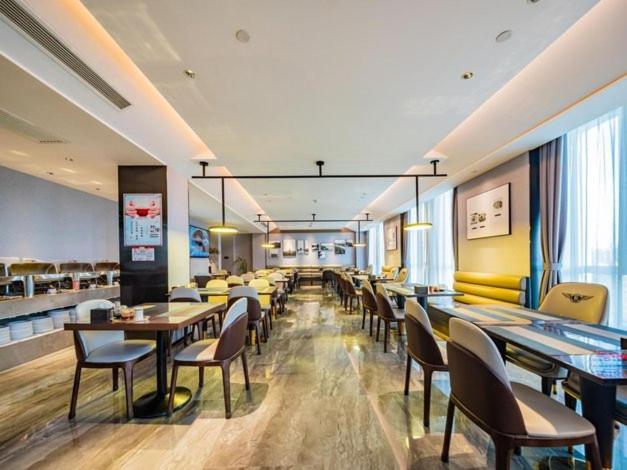 Mehood Lestie, Wu Zhong Wanda Plaza