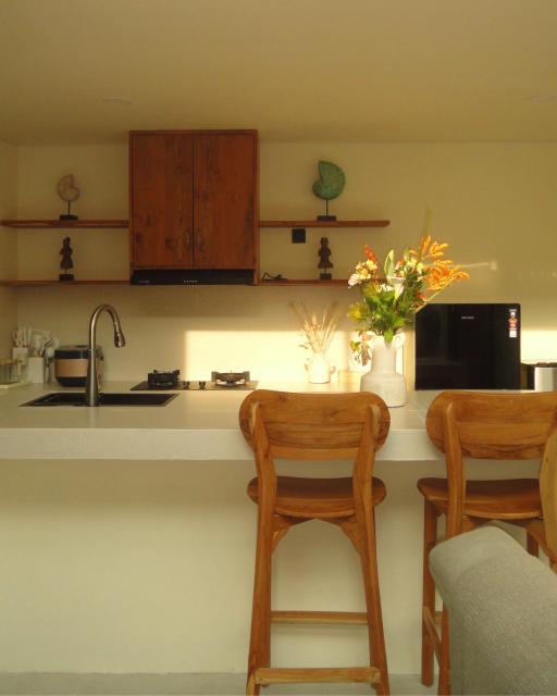 Sare Studio Bali - Berawa Mezzanine Apartment with 1BR & Private Pool