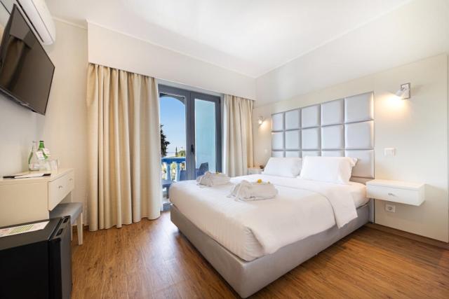 Hotel Santa Eulália Bay