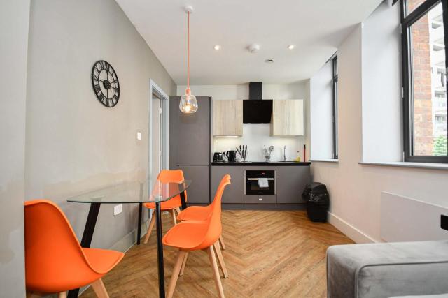 Convenient Central Manchester 2BED Flat w Security
