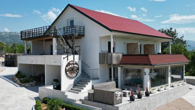 HOSTEL B&B Mama Mia - Budgetverblijf