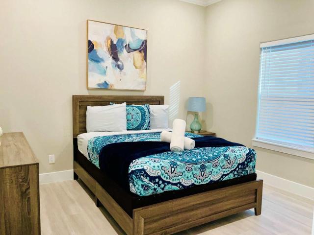 Luxe Lakehouse-Kemah For 8