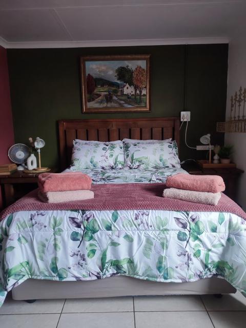 The Pink chair questhouse