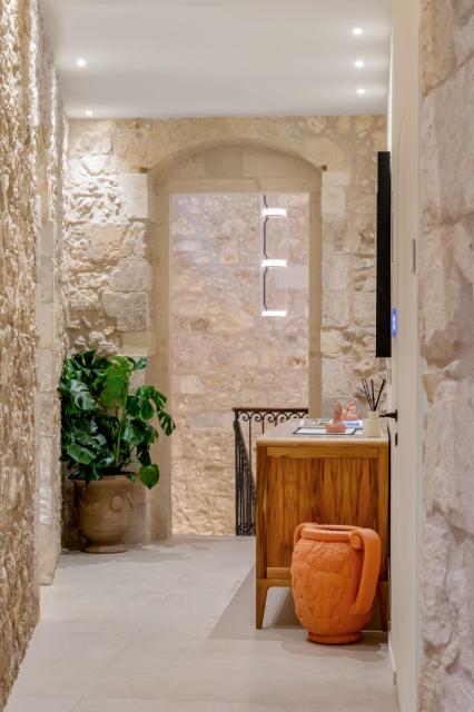 COOL DREAMS Luxury Rooms