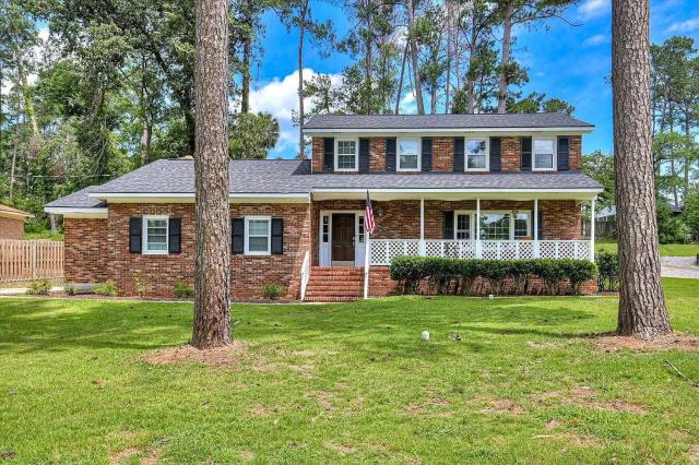 Spacious 6BR North Augusta Home & Golf Cart