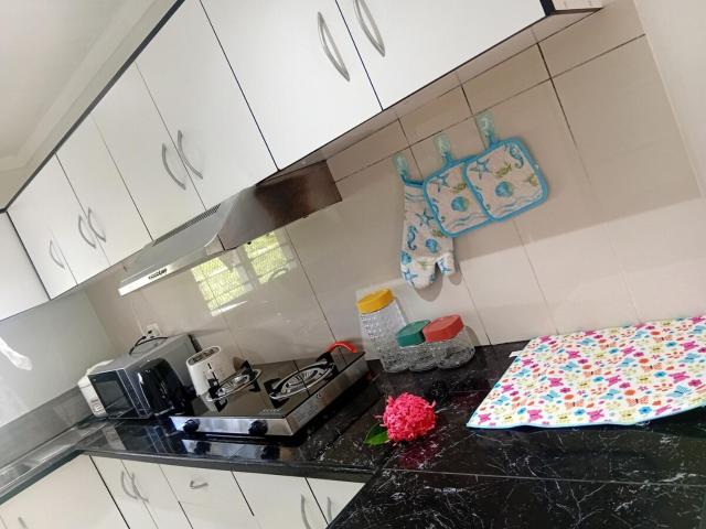 Nextgen BnB-Airport & Mountain view -2 Bedroom Apt