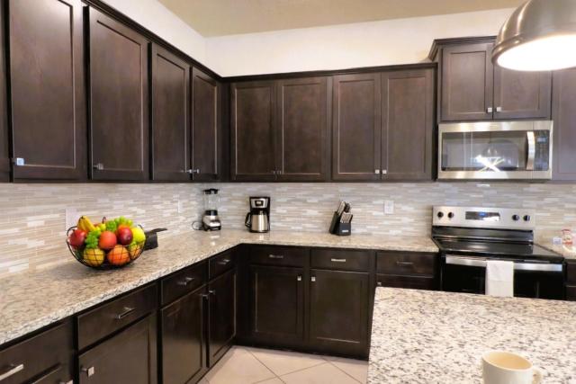 New Listing 10BR/8BA, Private Pool/SPA near Disney