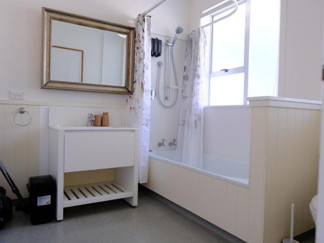 The Salt & Stock Studio-Lyall Bay