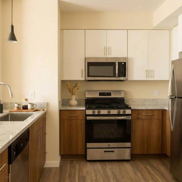 Boulevard Stays Modern Tempe 1BR ASU Pool Gym 11