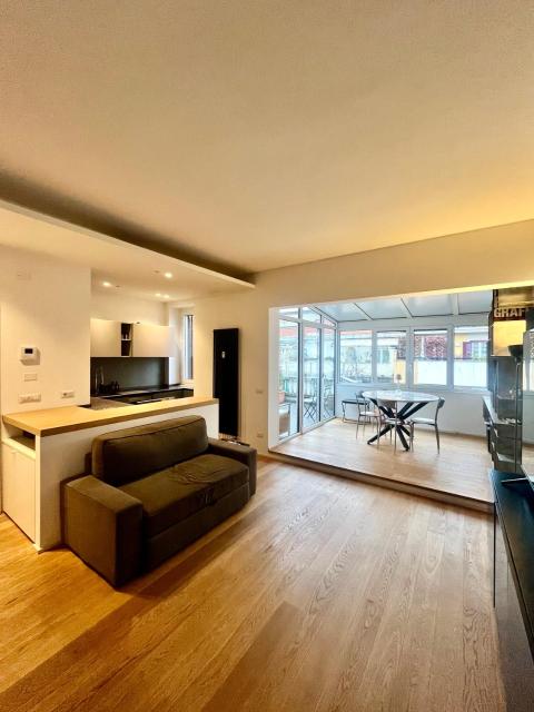 Sunny Apartment