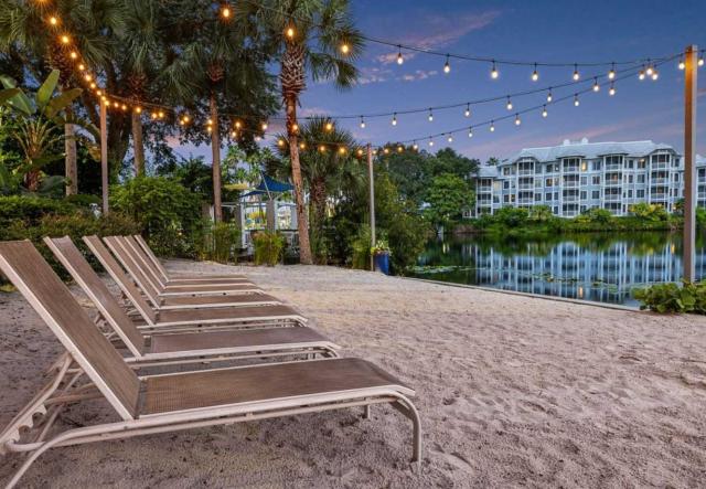 Marriott's Cypress Harbour 2BR Apartment with Resort Access