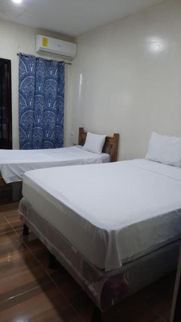 Laguna Hostal Ocean Beach